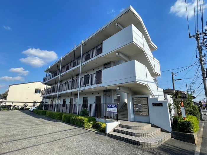 グレートサクシーの物件外観写真