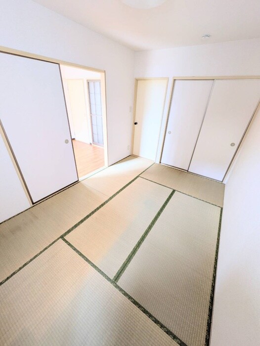 スペ－スガ－デン日高の物件内観写真