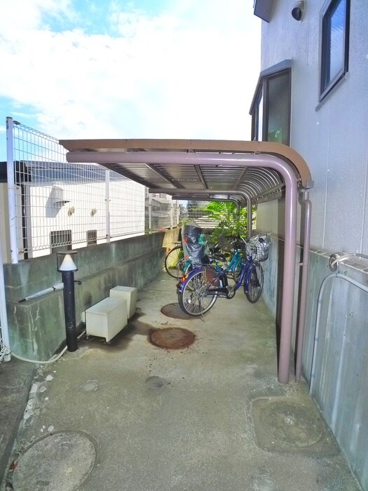 取手ＪＫマンションの物件外観写真