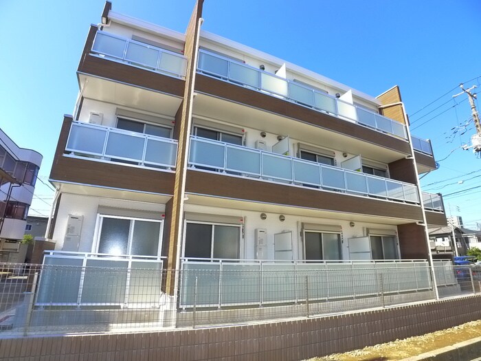 リブリ・ＫＹＵＢＵの物件外観写真