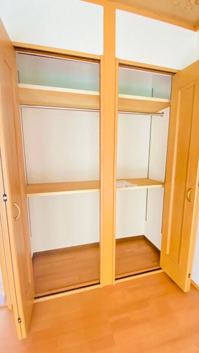 コンフォ－ト第２の物件内観写真