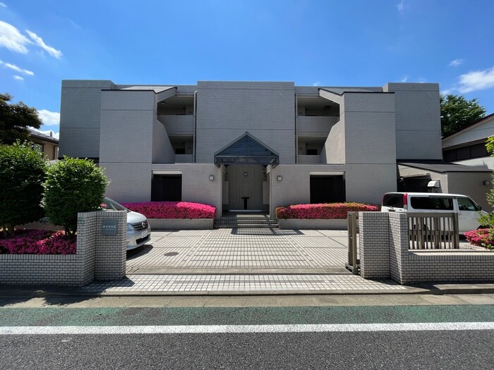 ＲＵＳＳＥ桜上水の物件外観写真