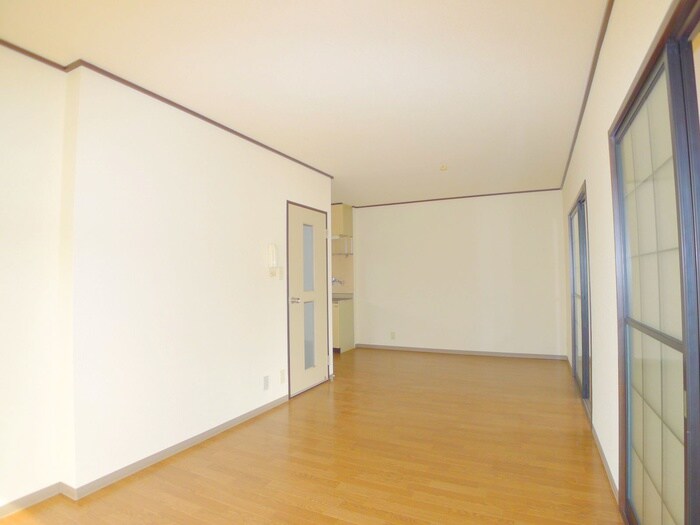 メインストリートの物件内観写真