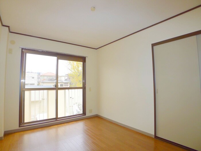 メインストリートの物件内観写真