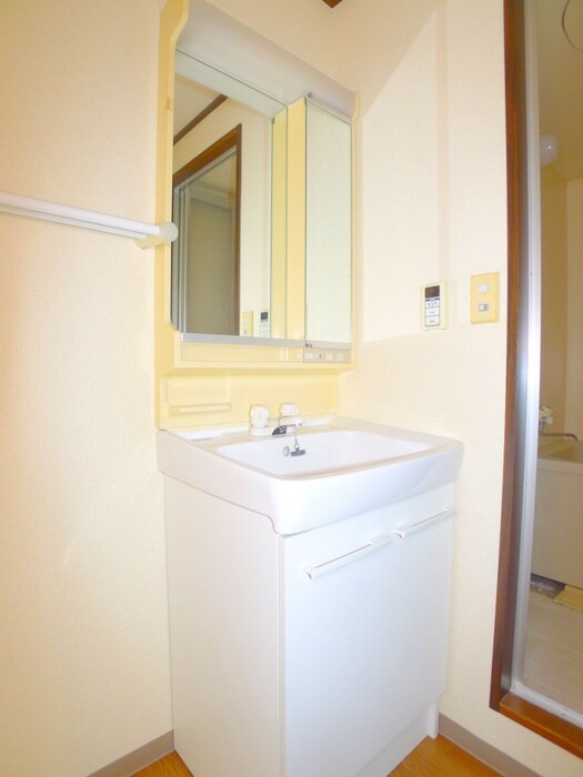 メインストリートの物件内観写真