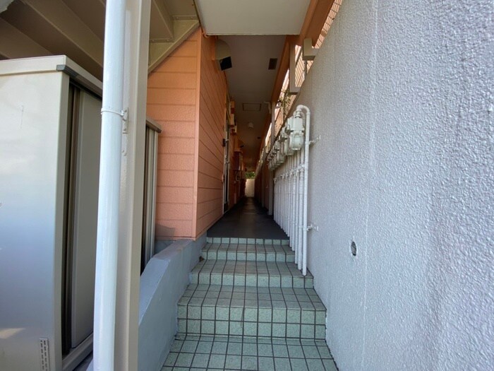 サン・クレ－ル横浜南Ａの物件外観写真