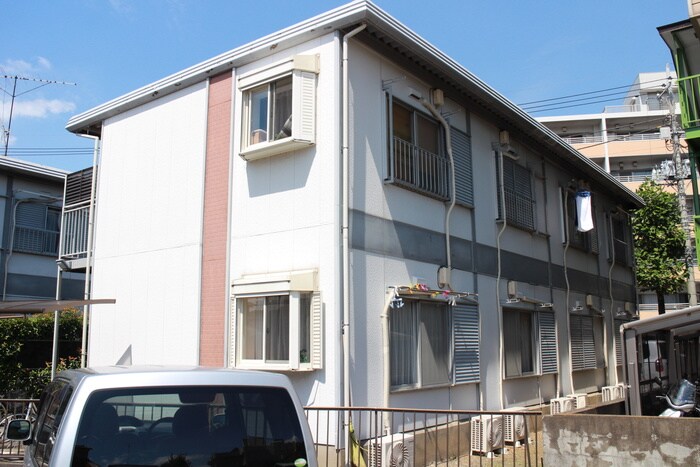 カエデハイツＢの物件外観写真