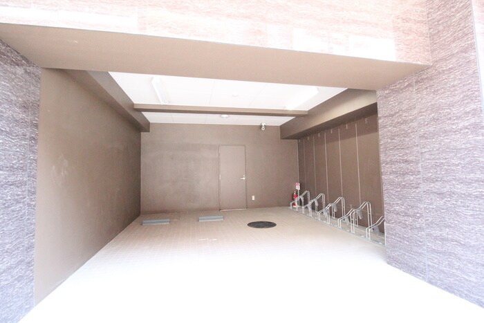 ラフィーネ音羽（西棟）の物件外観写真