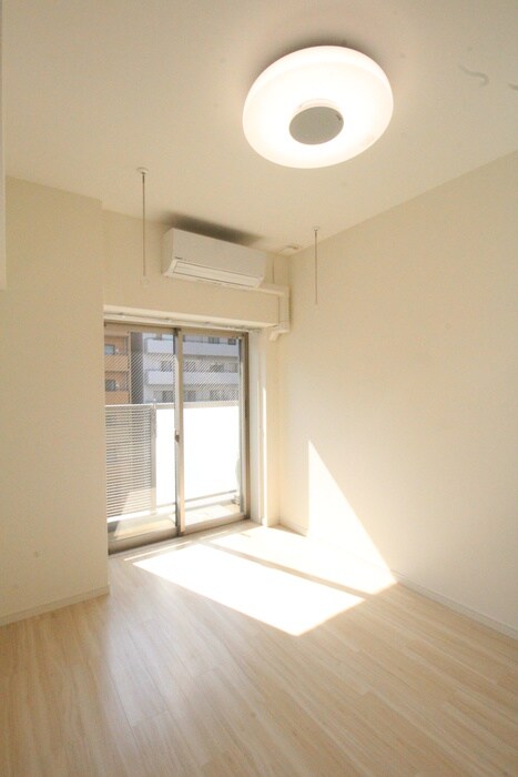 ラフィーネ音羽（西棟）の物件内観写真