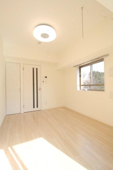 ラフィーネ音羽（西棟）の物件内観写真