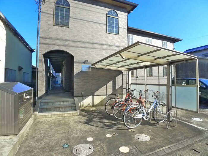 シャルマンコーポの物件外観写真