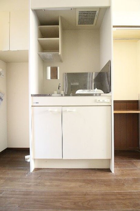 ビクタス代々木上原の物件内観写真