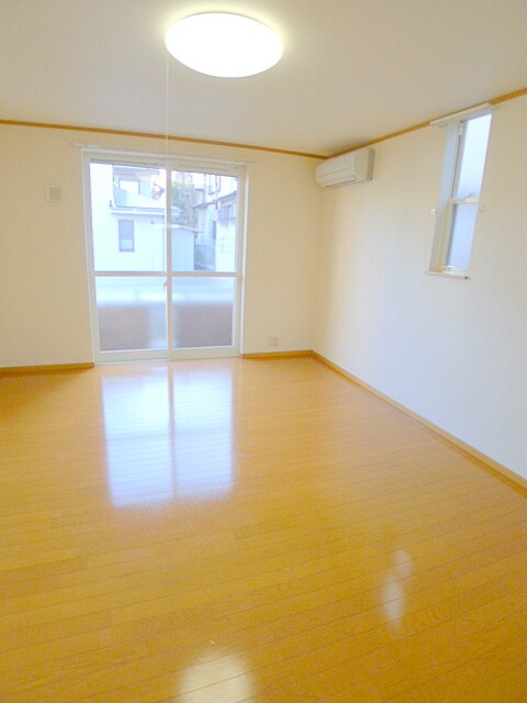 シンシア壱番館の物件内観写真