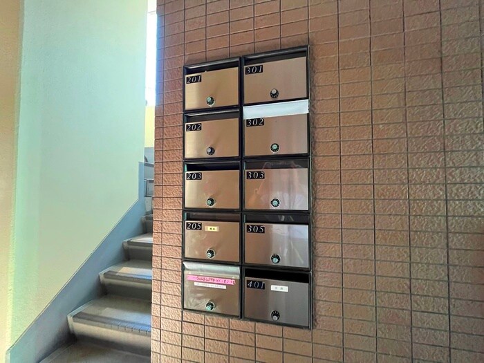 フレア吉原の物件外観写真