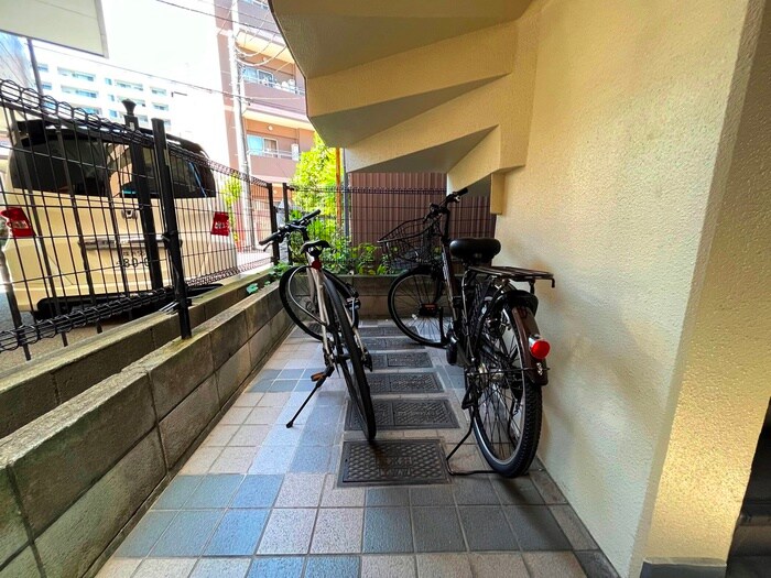 フレア吉原の物件外観写真