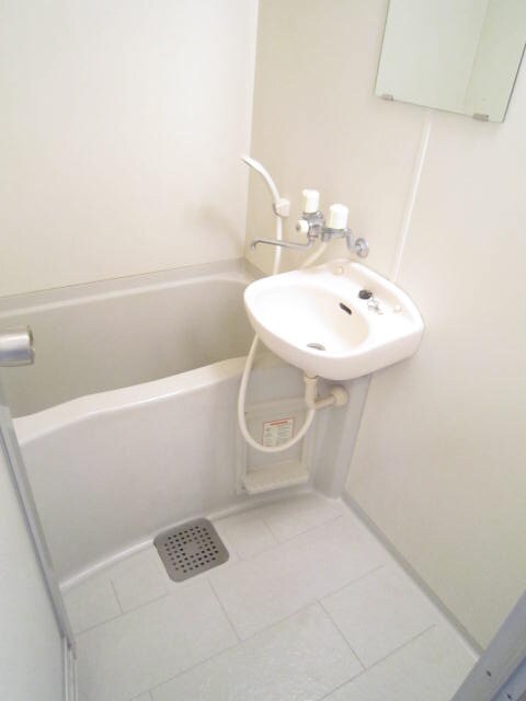 フレア吉原の物件内観写真