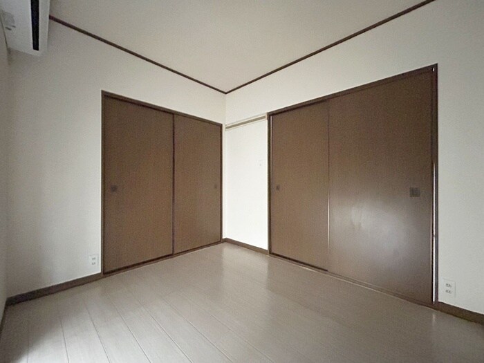 ファミ－ルアイの物件内観写真