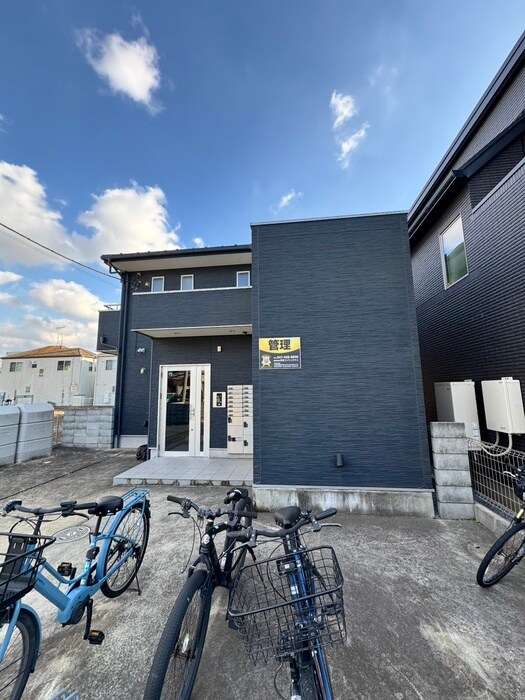 Earl Greyの物件外観写真