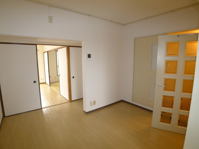 市川クロ－バ－ハイツ吉野の物件内観写真