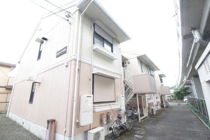 エステ－ト山室の物件外観写真