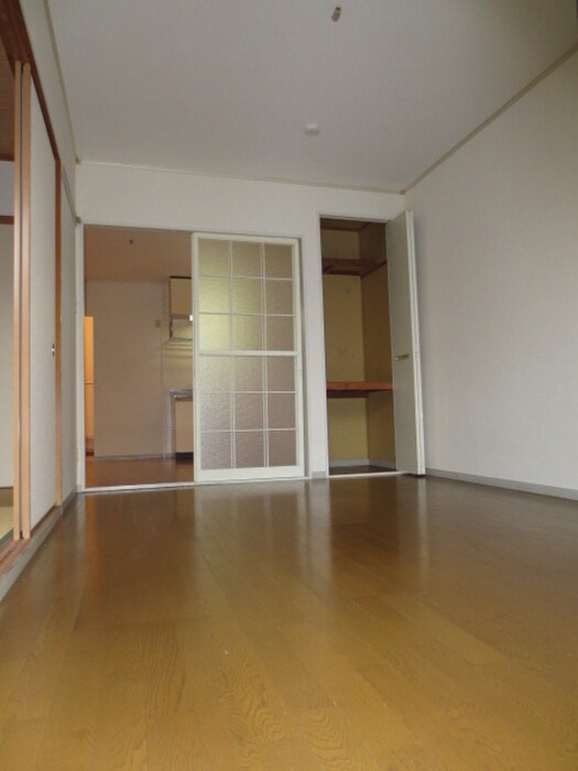 エステ－ト山室の物件内観写真