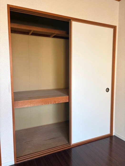 エステ－ト山室の物件内観写真