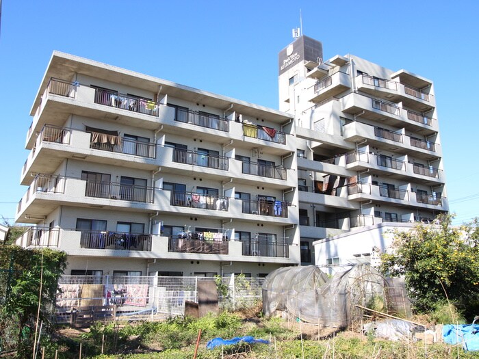 パ－クビュ－北本の物件外観写真