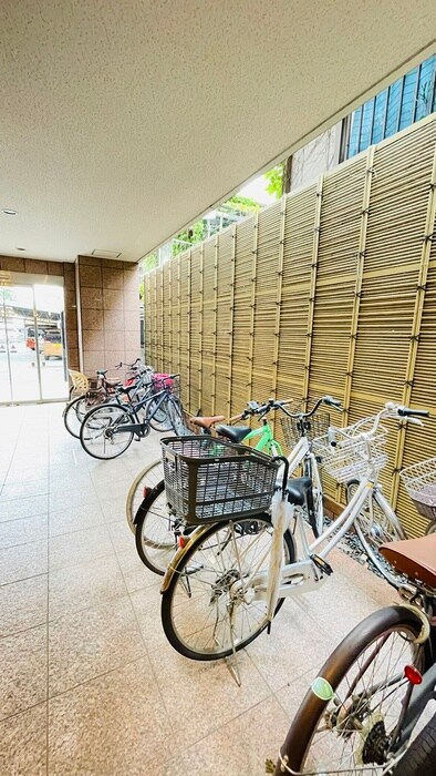 フォーリアの物件外観写真