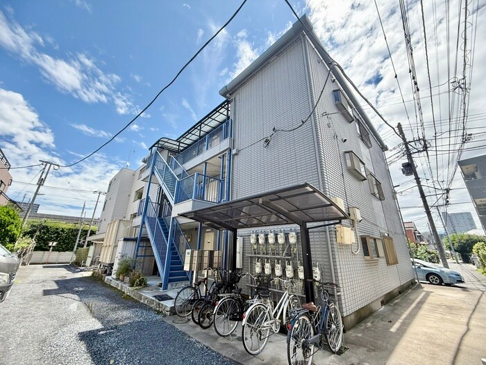 マロン８２４（３０３・３０５）の物件外観写真