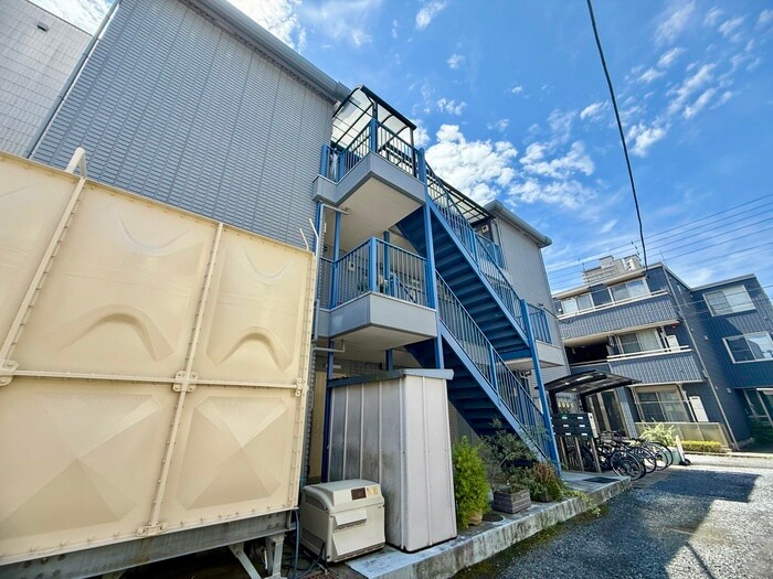 マロン８２４（３０３・３０５）の物件外観写真