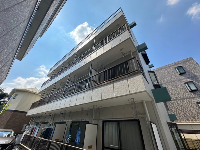 メゾンドエトワールの物件外観写真