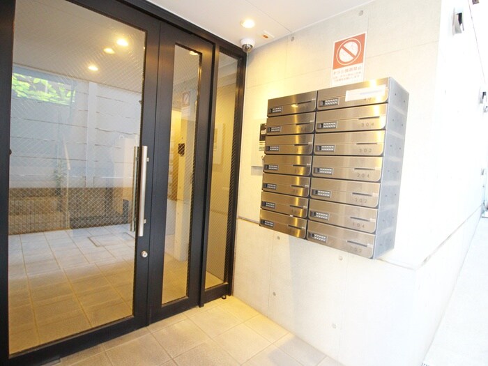 La Perla Ogikuboの物件外観写真