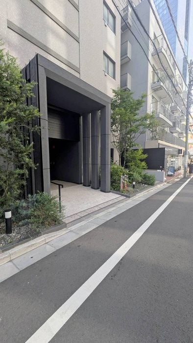 レフィールオーブ代々木の物件外観写真