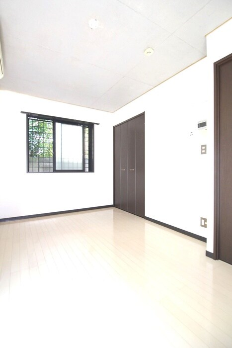 パークサイドヒルズの物件内観写真