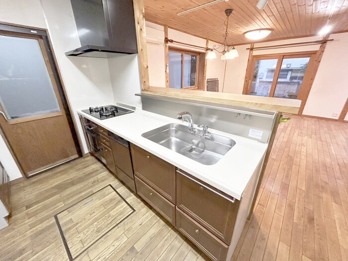 上水新町3丁目戸建の物件内観写真