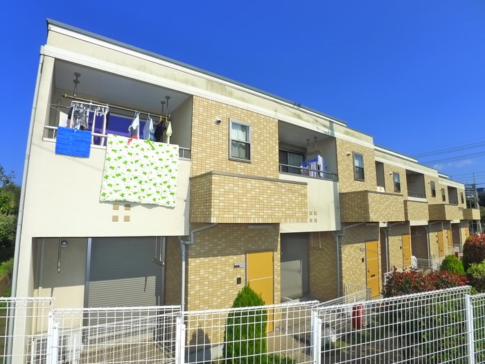 リアン緑が丘A棟の物件外観写真