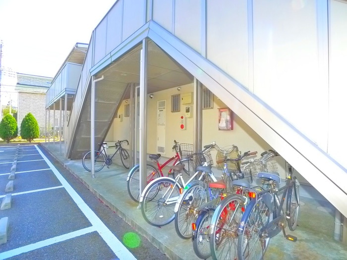 リアン緑が丘A棟の物件外観写真