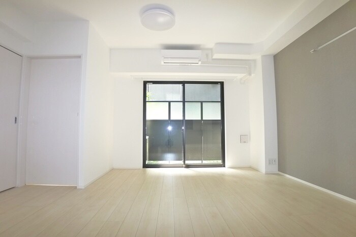 コンフォリア日暮里の物件内観写真