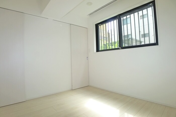 コンフォリア日暮里の物件内観写真