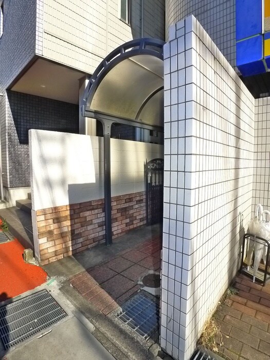 ジュネシオンＭＩＴＳＵＲＵの物件外観写真