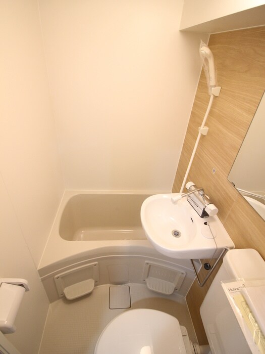 ジュネシオンＭＩＴＳＵＲＵの物件内観写真