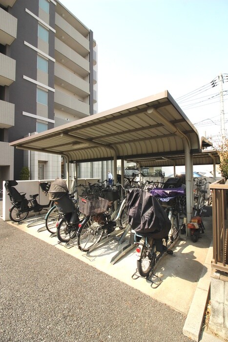 アロッジオの物件外観写真