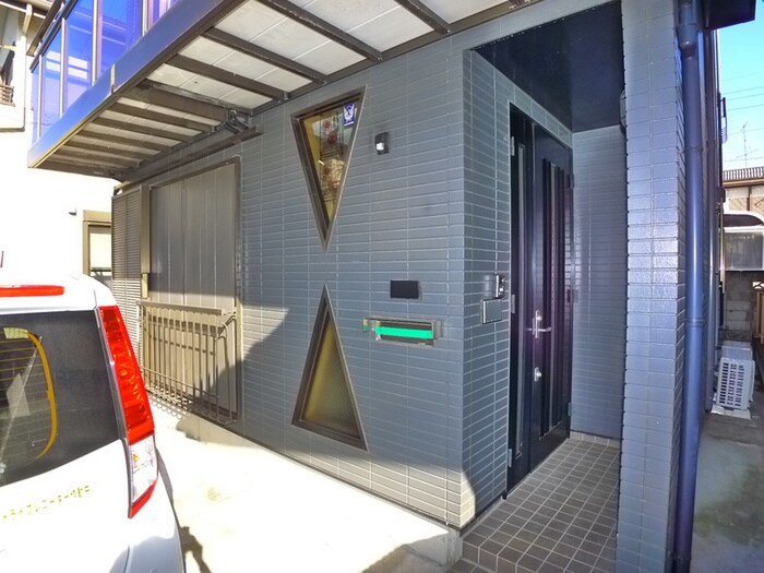 松飛台貸家の物件外観写真