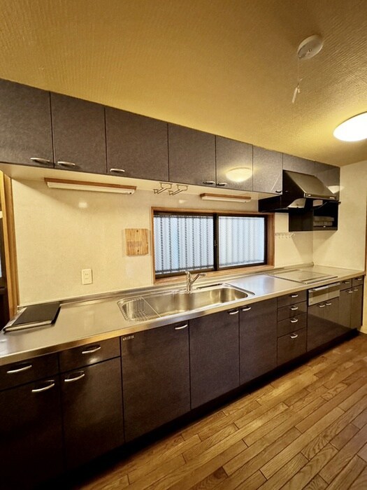 松飛台貸家の物件内観写真