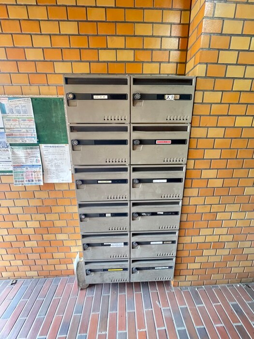 パークサイドハイム（３０２）の物件外観写真