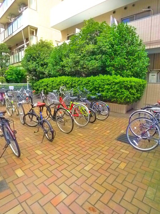 レジデンス上野の物件外観写真