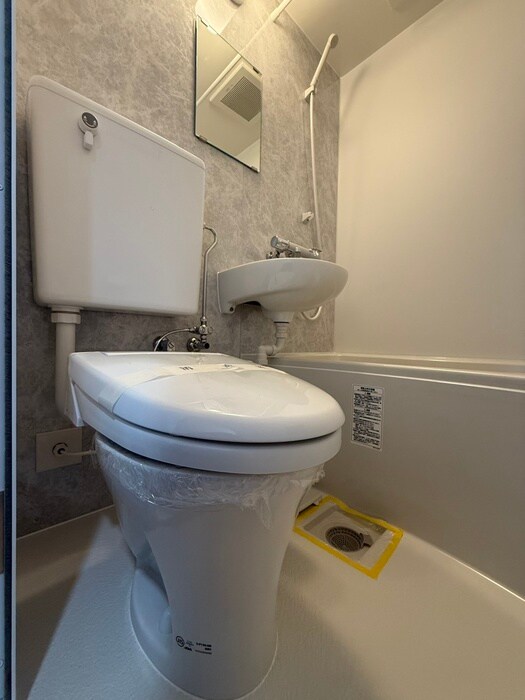 レジデンス上野の物件内観写真