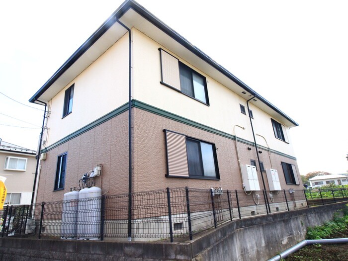 ソワメゾンの物件外観写真