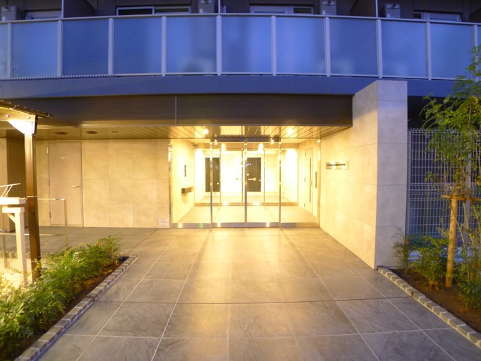 アーバンパーク南行徳レジデンスの物件外観写真