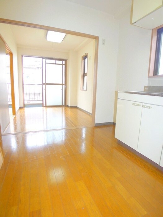 SUZUKI　マンションの物件内観写真